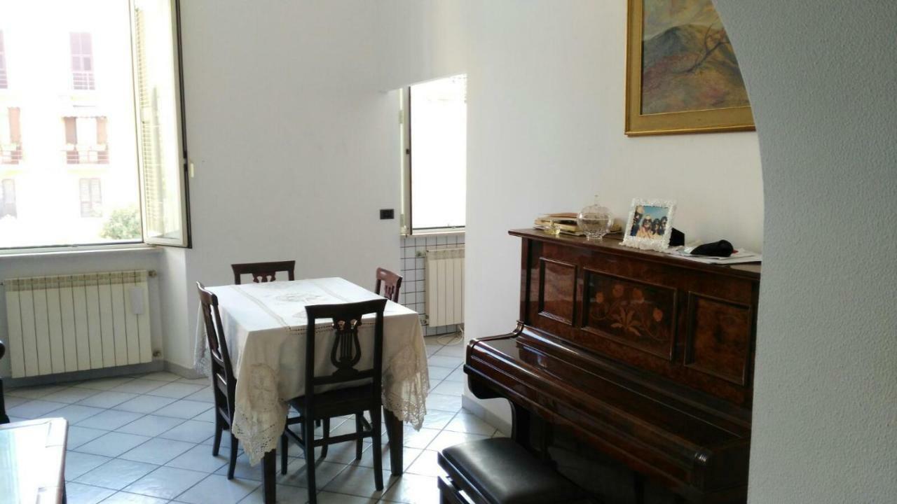 Whole Holiday Home Apartment Splendid Civitavecchia Da Pamino & Priscilla מראה חיצוני תמונה